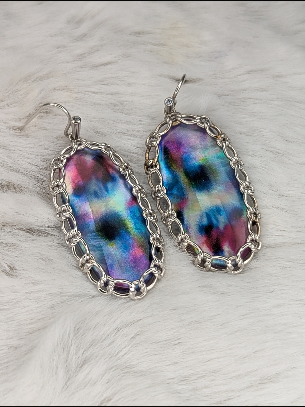 Kendra Scott Elle Macrame style Earrings Silver with Watercolor Illusion stone - Picture 5 of 6